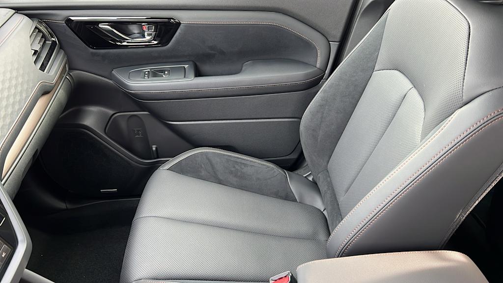 Thumbnail: 2025 Subaru Forester - 12