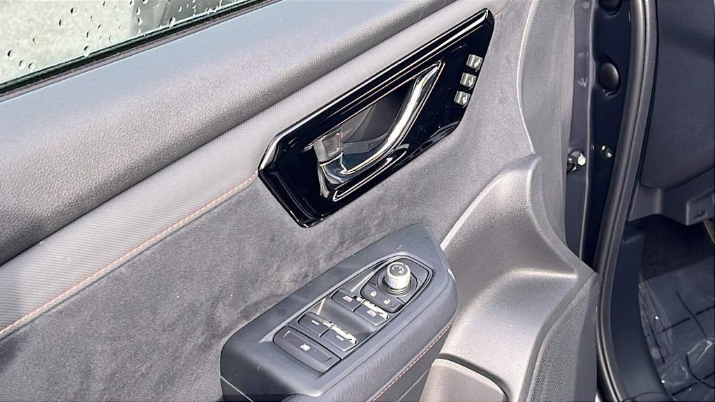 Thumbnail: 2025 Subaru Forester - 8