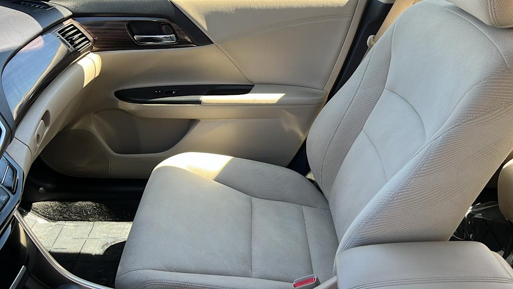 Thumbnail: 2017 Honda Accord - 11