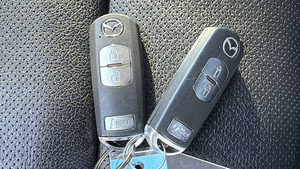 Thumbnail: 2016 Mazda CX-5 - 18