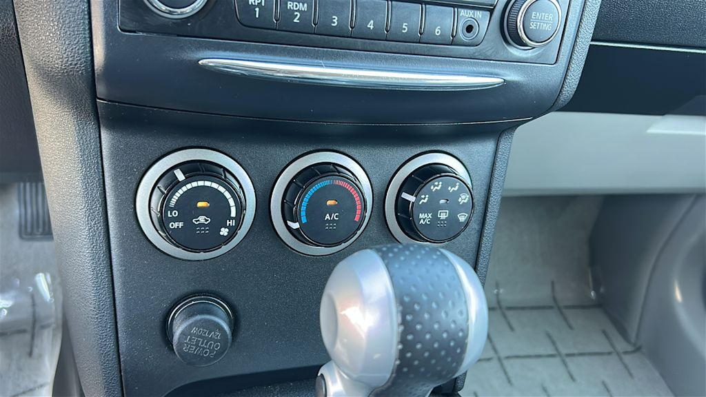 Thumbnail: 2012 Nissan Rogue - 22