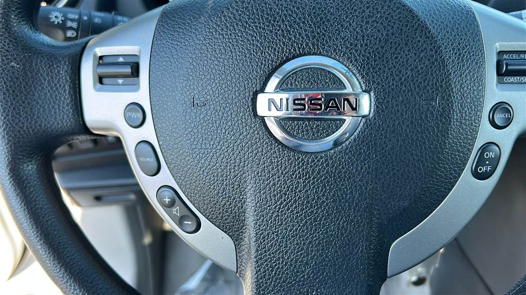 Thumbnail: 2012 Nissan Rogue - 25