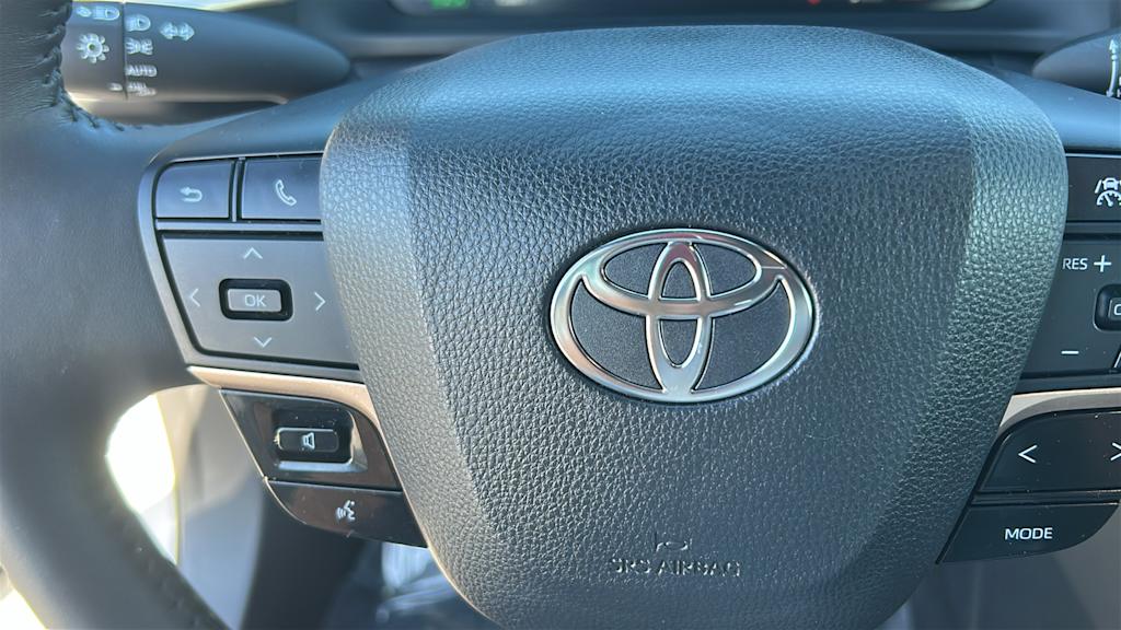 Thumbnail: 2023 Toyota Crown - 25
