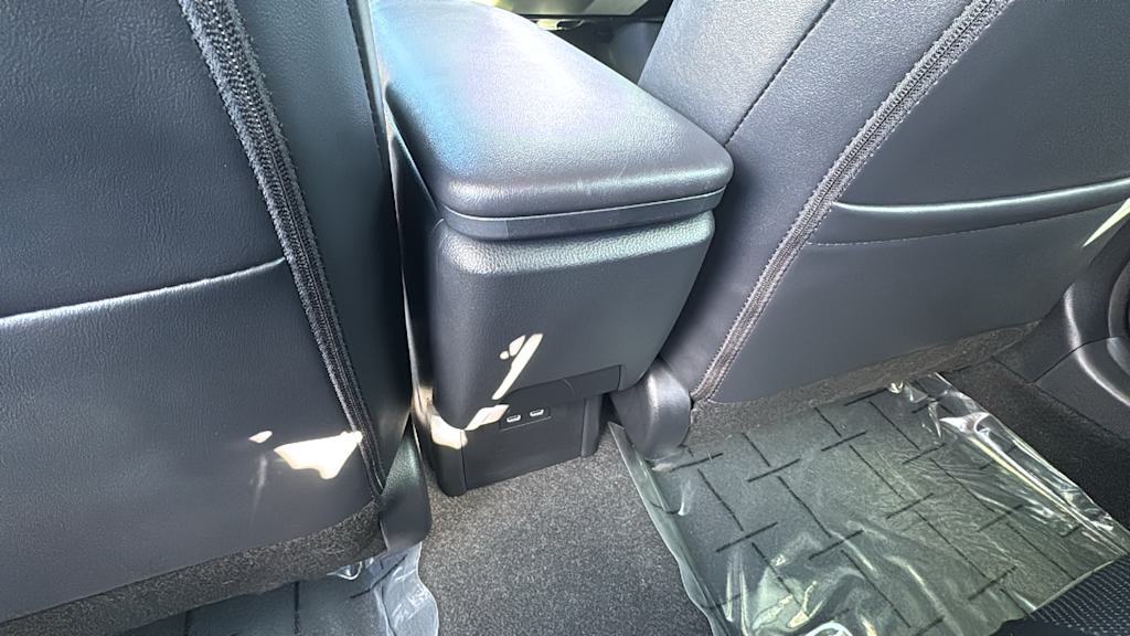 Thumbnail: 2024 Toyota Prius - 30