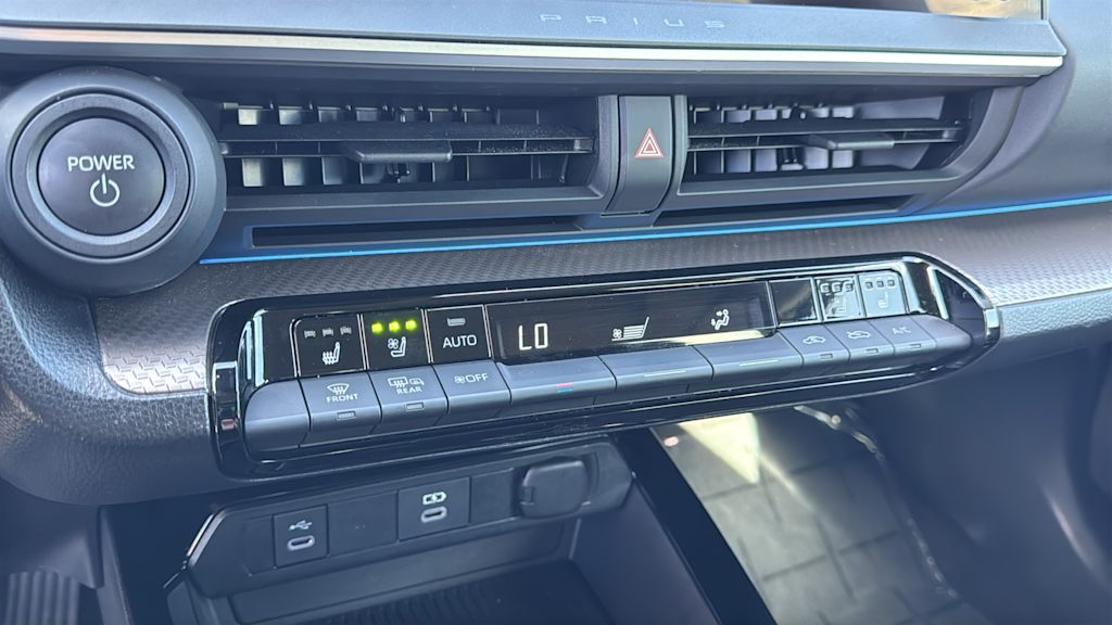 Thumbnail: 2024 Toyota Prius - 23