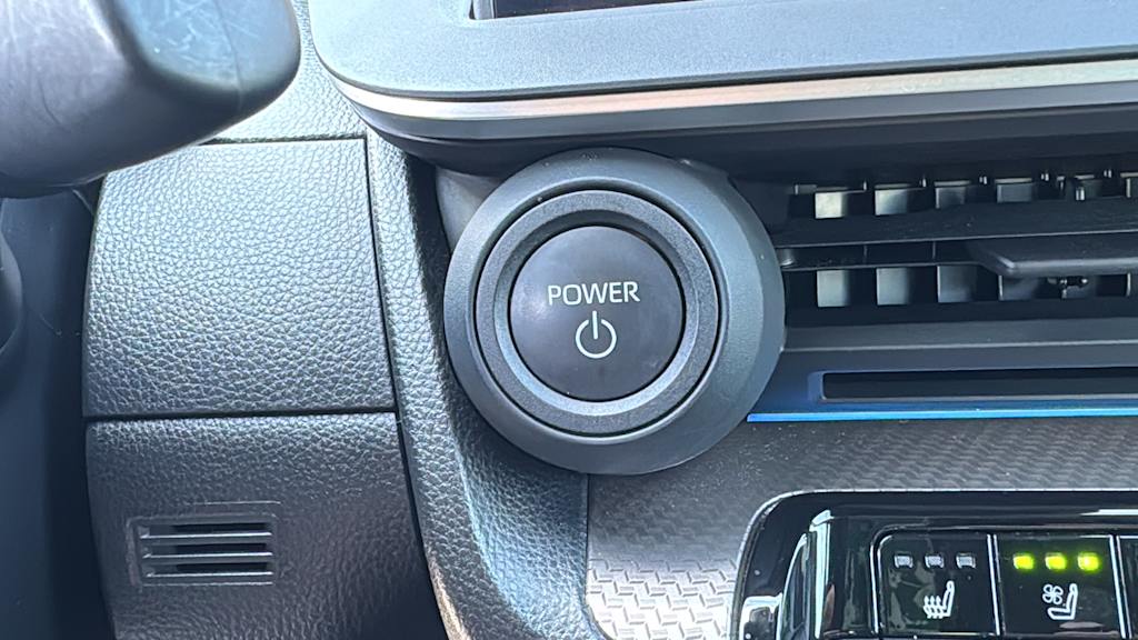 Thumbnail: 2024 Toyota Prius - 25