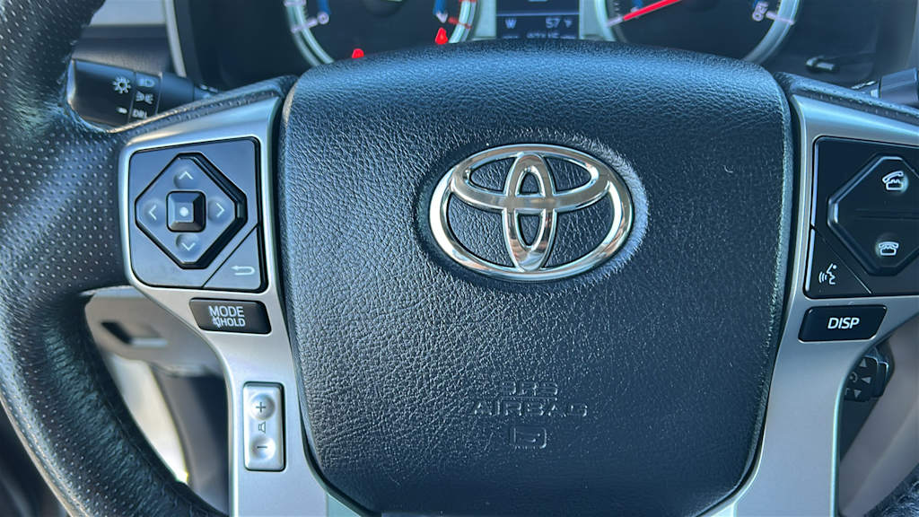 Thumbnail: 2014 Toyota 4Runner - 24