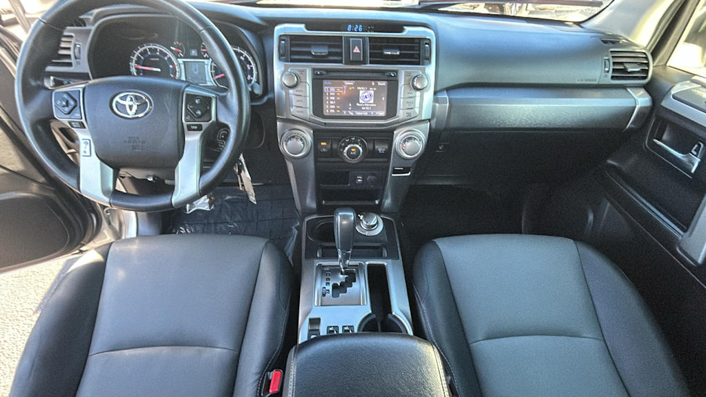 Thumbnail: 2014 Toyota 4Runner - 13