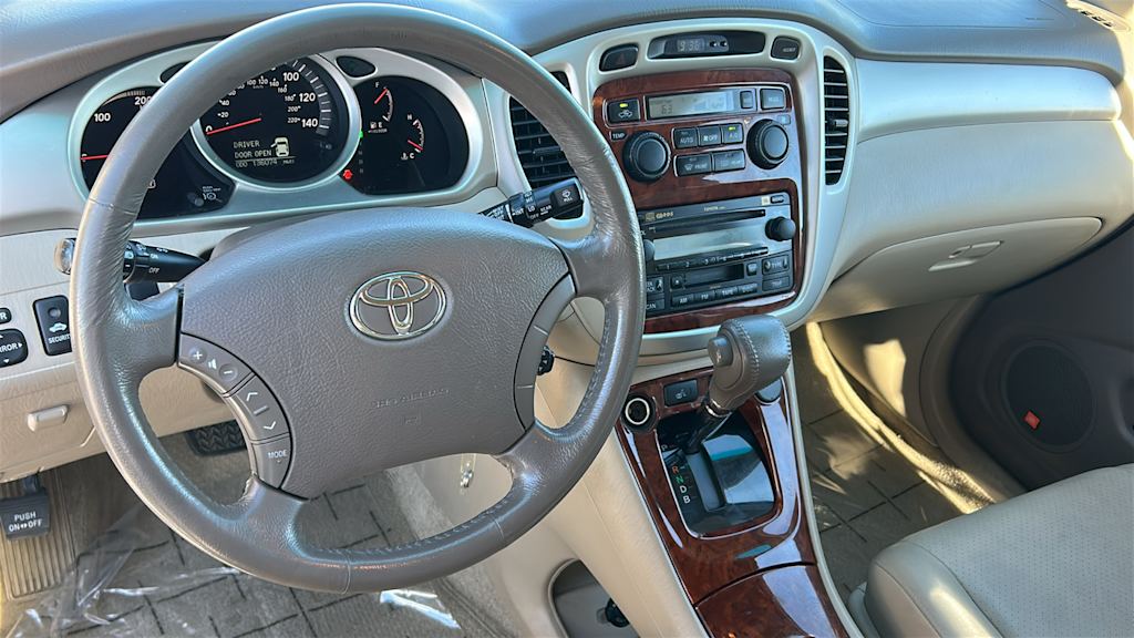 Thumbnail: 2007 Toyota Highlander - 2