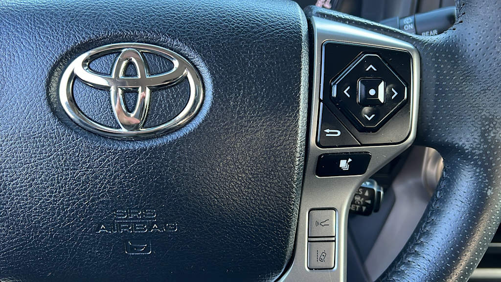 Thumbnail: 2022 Toyota 4Runner - 27