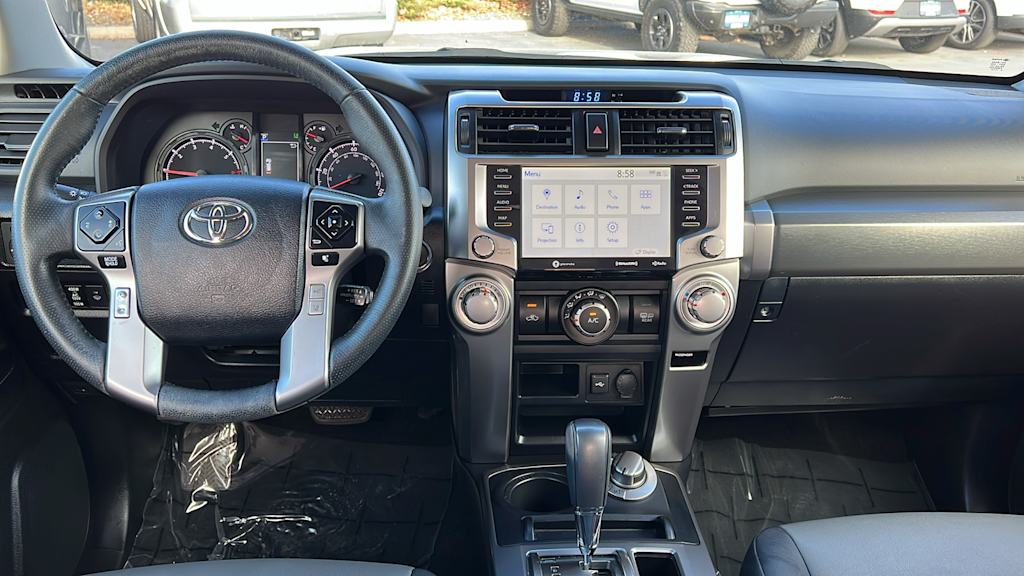 Thumbnail: 2022 Toyota 4Runner - 13