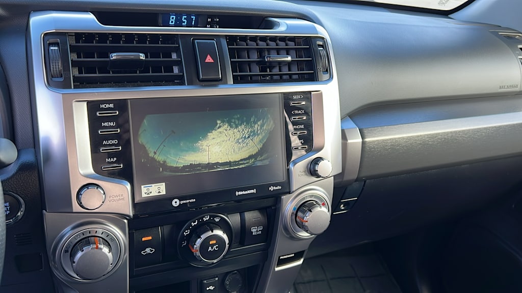 Thumbnail: 2022 Toyota 4Runner - 24