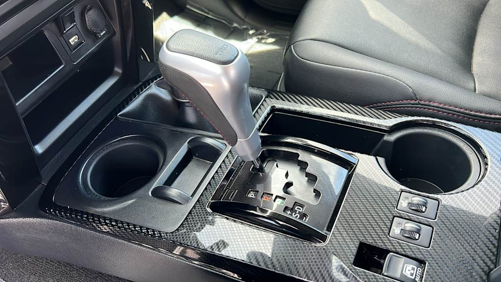 Thumbnail: 2021 Toyota 4Runner - 15