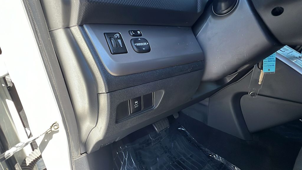 2014 Scion xB Base 30