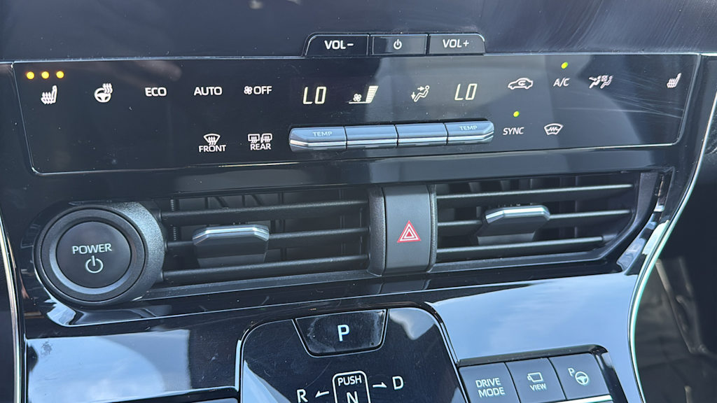 Thumbnail: 2023 Subaru Solterra - 22