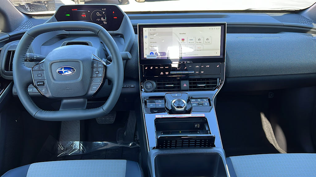 2025 Subaru Solterra Limited 13