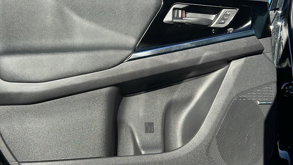 Thumbnail: 2023 Subaru Solterra - 28