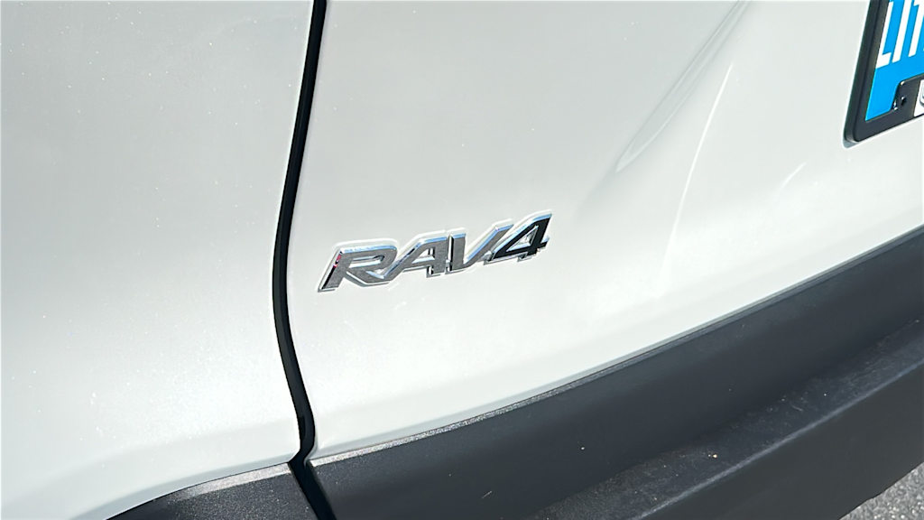 Thumbnail: 2024 Toyota RAV4 - 7
