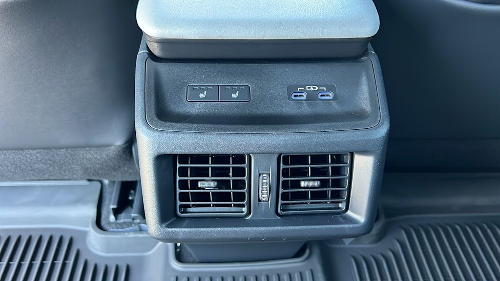 Thumbnail: 2026 Subaru Solterra - 30