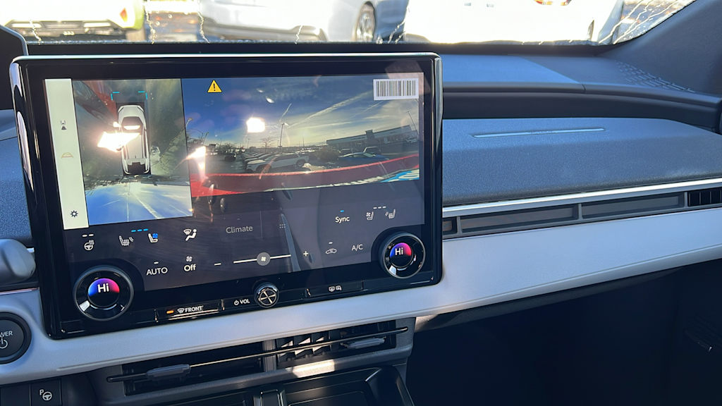 Thumbnail: 2026 Subaru Solterra - 24