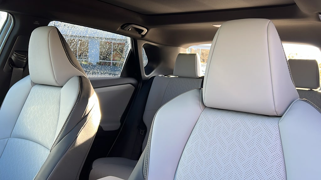 Thumbnail: 2026 Subaru Solterra - 10