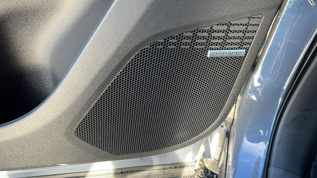 Thumbnail: 2026 Subaru Solterra - 32