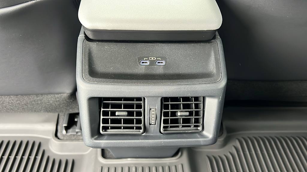 Thumbnail: 2026 Subaru Solterra - 30