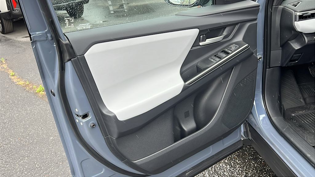 Thumbnail: 2026 Subaru Solterra - 29