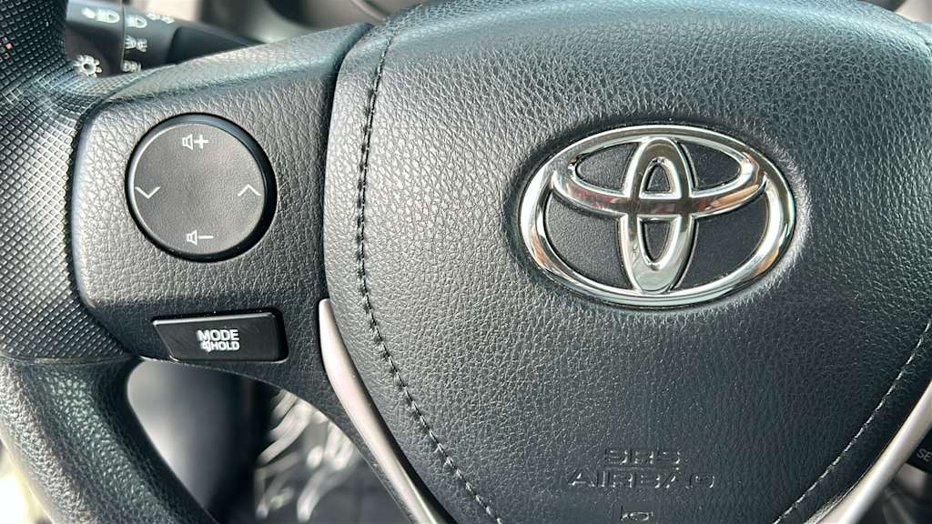 Thumbnail: 2016 Toyota RAV4 - 25