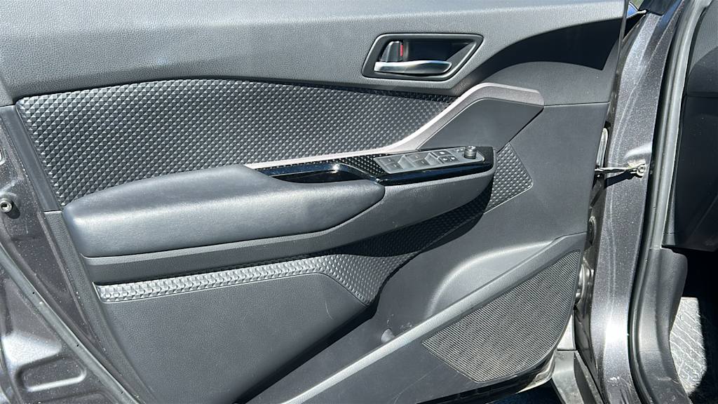 Thumbnail: 2021 Toyota C-HR - 29