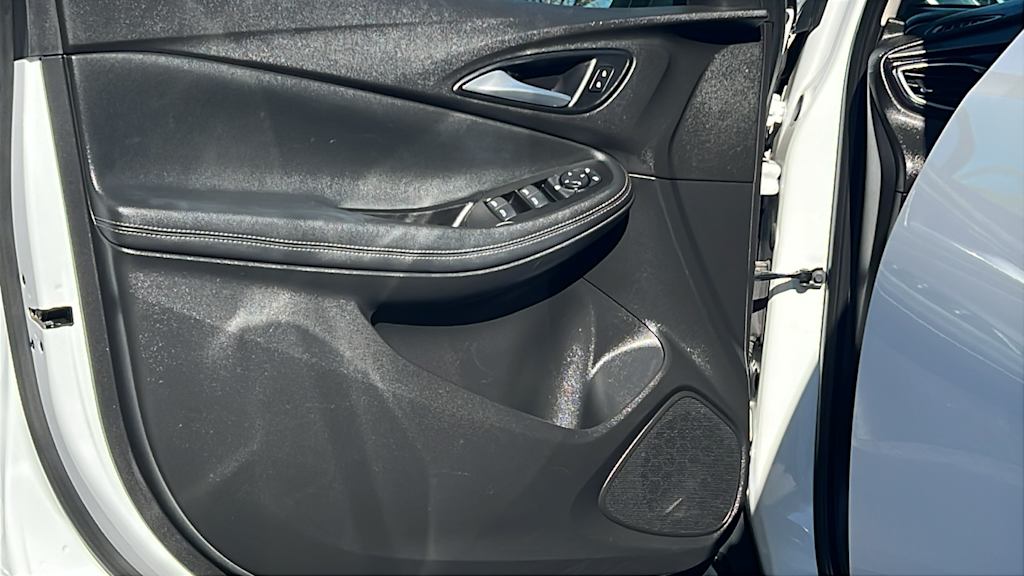 Thumbnail: 2020 Buick Encore GX - 29