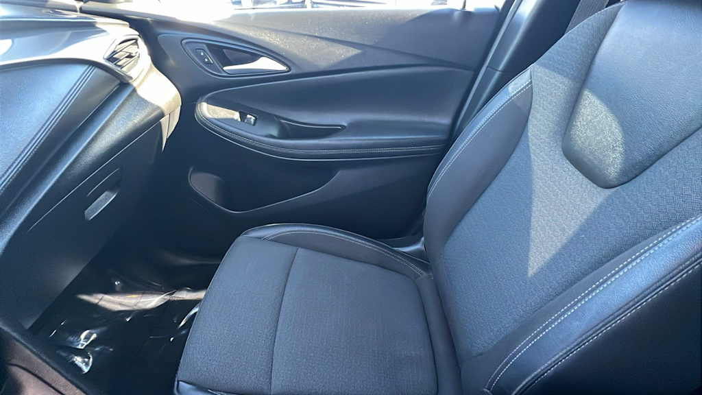 Thumbnail: 2020 Buick Encore GX - 11