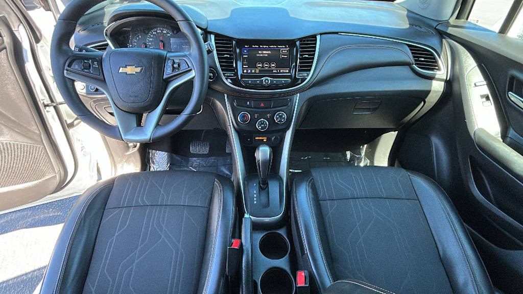 Thumbnail: 2022 Chevrolet Trax - 13