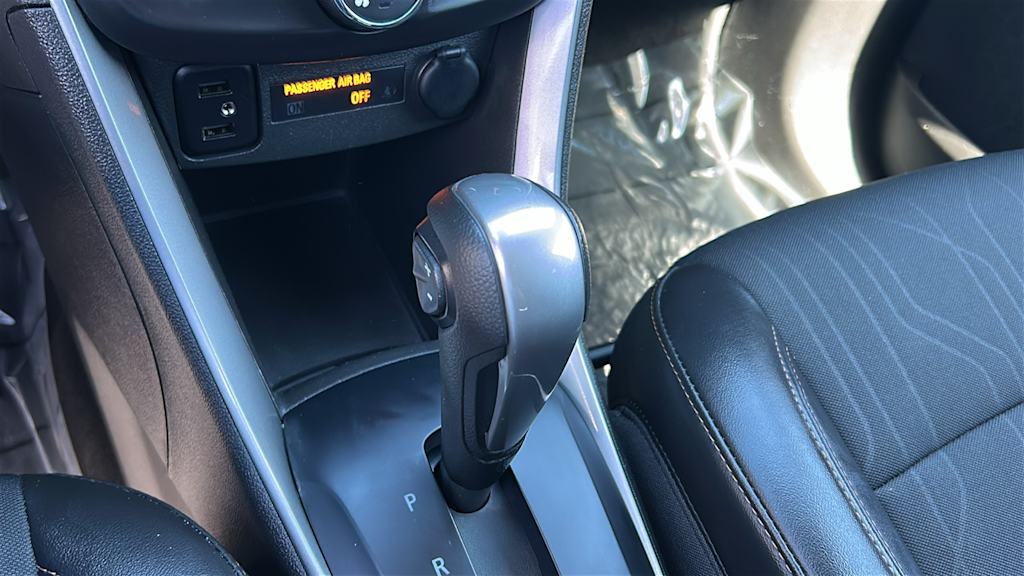 Thumbnail: 2022 Chevrolet Trax - 15