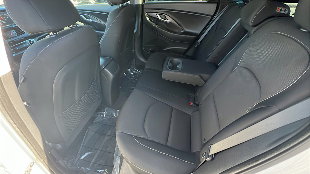 Thumbnail: 2018 Hyundai Elantra - 12