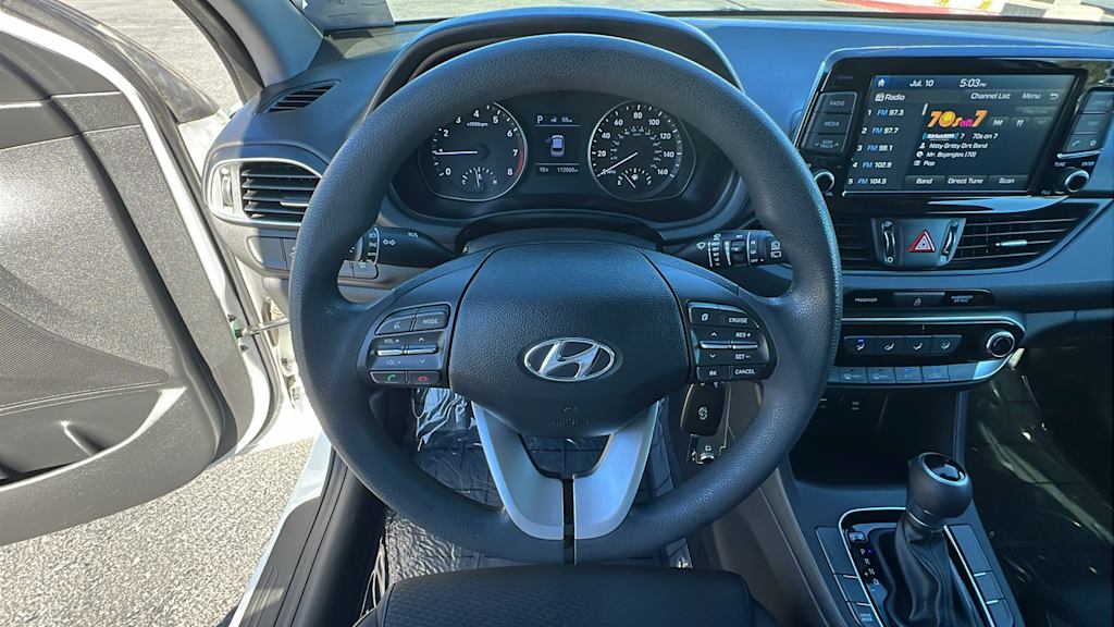 Thumbnail: 2018 Hyundai Elantra - 9