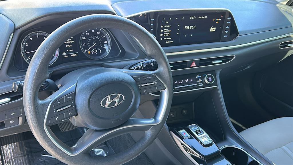 Thumbnail: 2023 Hyundai Sonata - 2