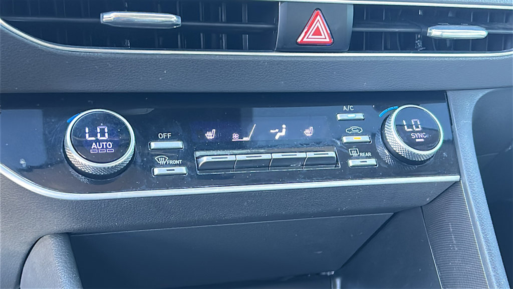 Thumbnail: 2023 Hyundai Sonata - 23