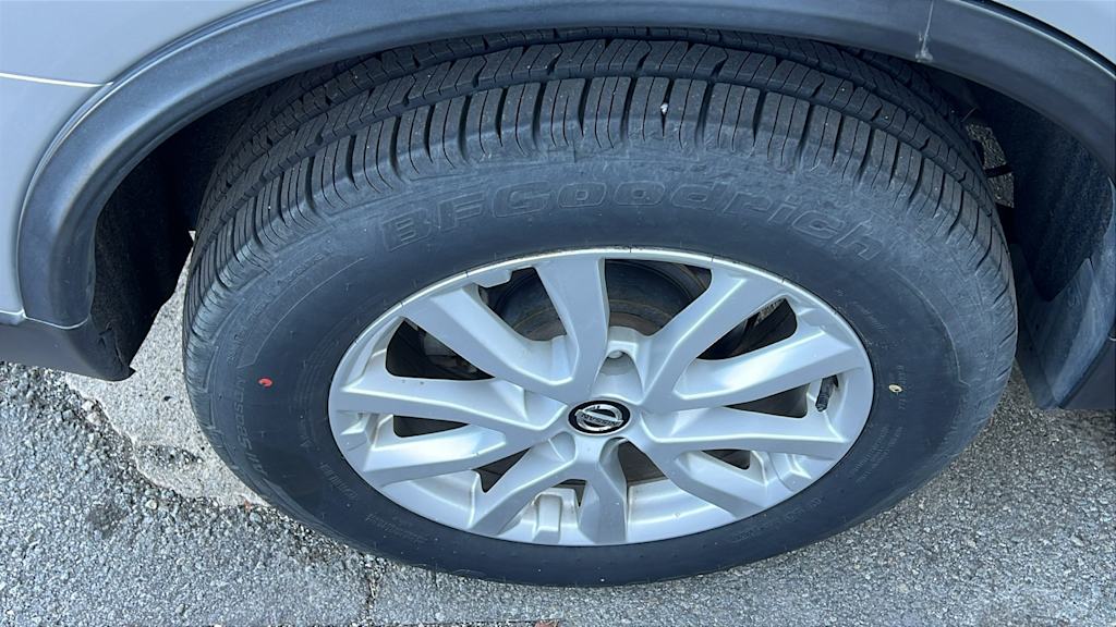 Thumbnail: 2019 Nissan Rogue - 15