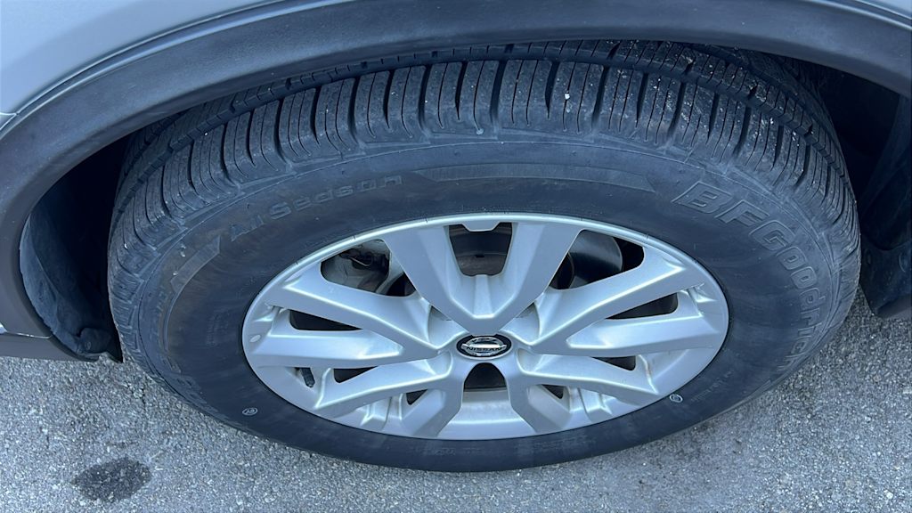 Thumbnail: 2019 Nissan Rogue - 5