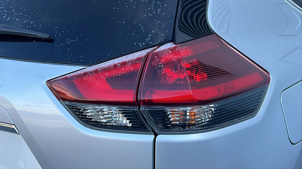 Thumbnail: 2019 Nissan Rogue - 14