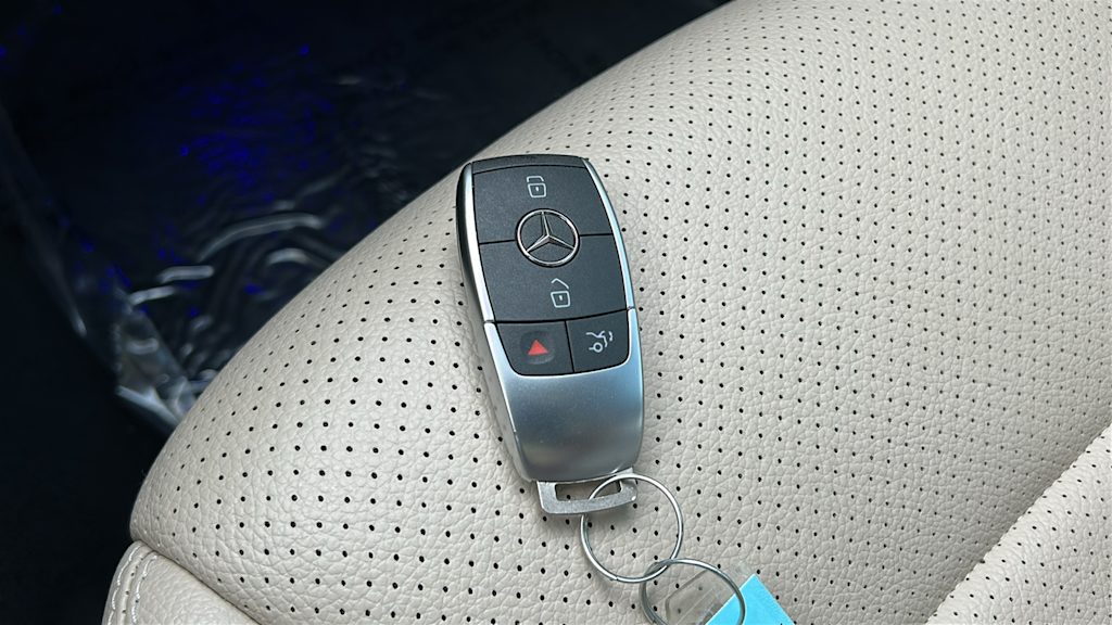 Thumbnail: 2021 Mercedes-Benz GLC - 18