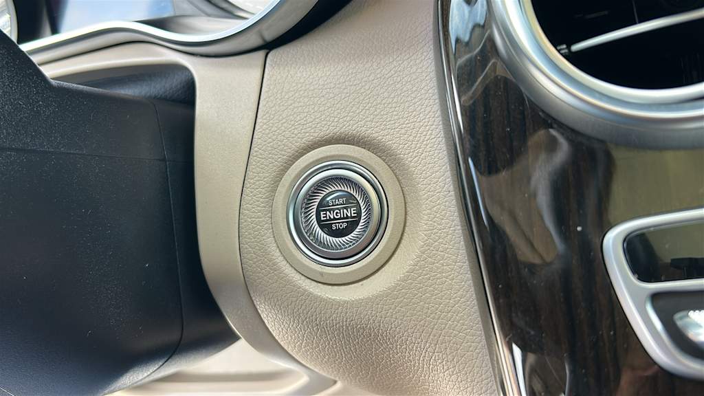 Thumbnail: 2021 Mercedes-Benz GLC - 25