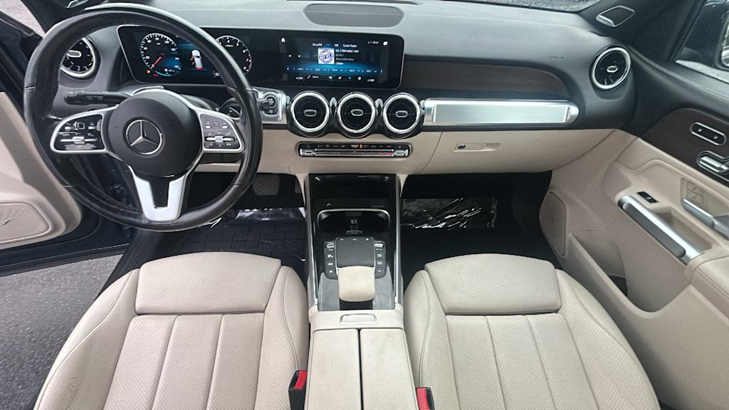 Thumbnail: 2021 Mercedes-Benz GLB - 13