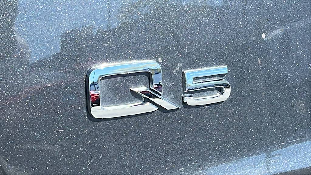 Thumbnail: 2024 Audi Q5 - 7