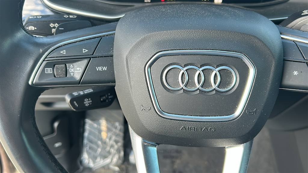 Thumbnail: 2021 Audi Q7 - 25