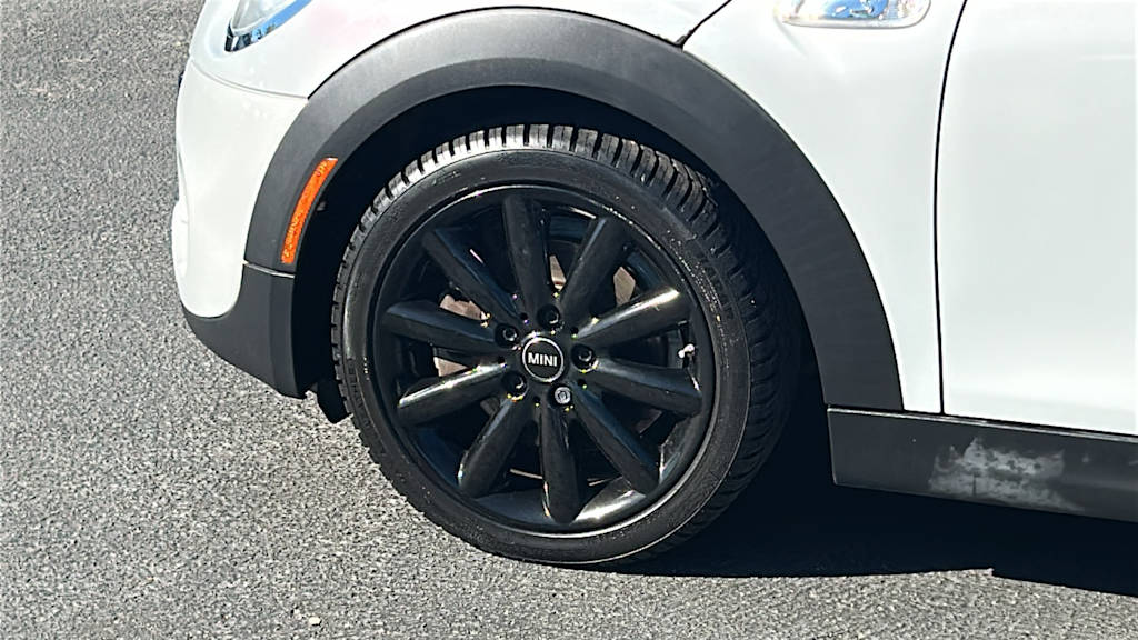 Thumbnail: 2017 MINI Cooper - 8