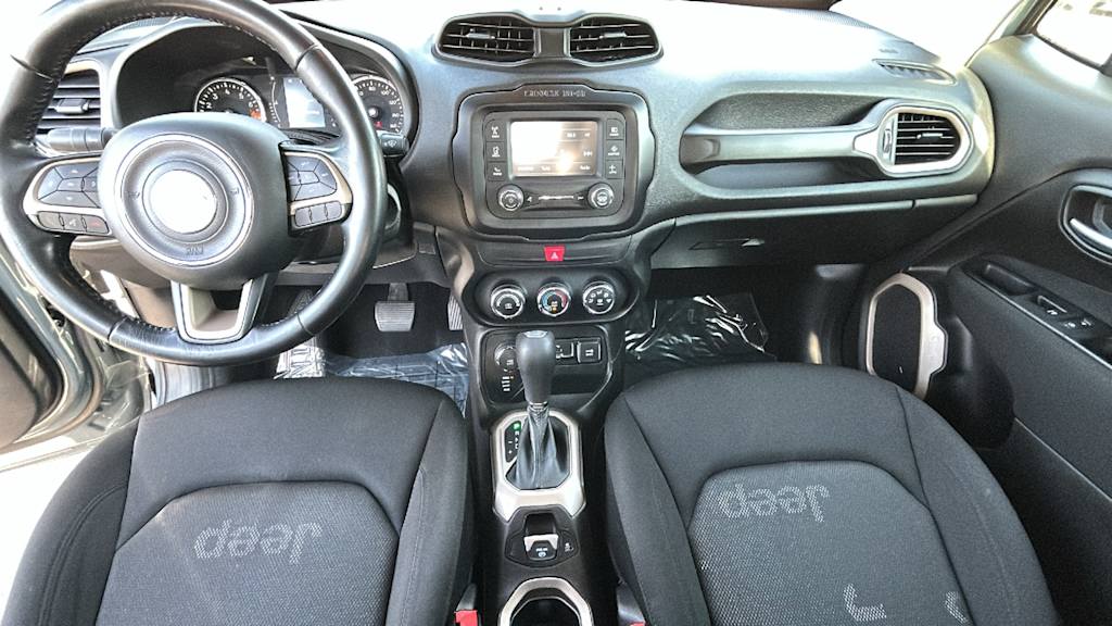 Thumbnail: 2017 Jeep Renegade - 12