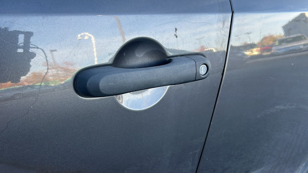 Thumbnail: 2019 Jeep Renegade - 8