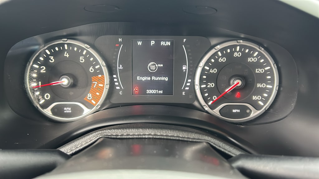 Thumbnail: 2019 Jeep Renegade - 15